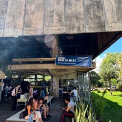 Feirão Volta às Aulas